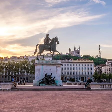 Douceur Lyonnaise, Віллербанн Екстер'єр фото